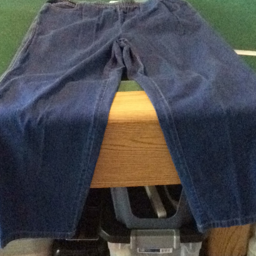 Woman’s size 16 jeans